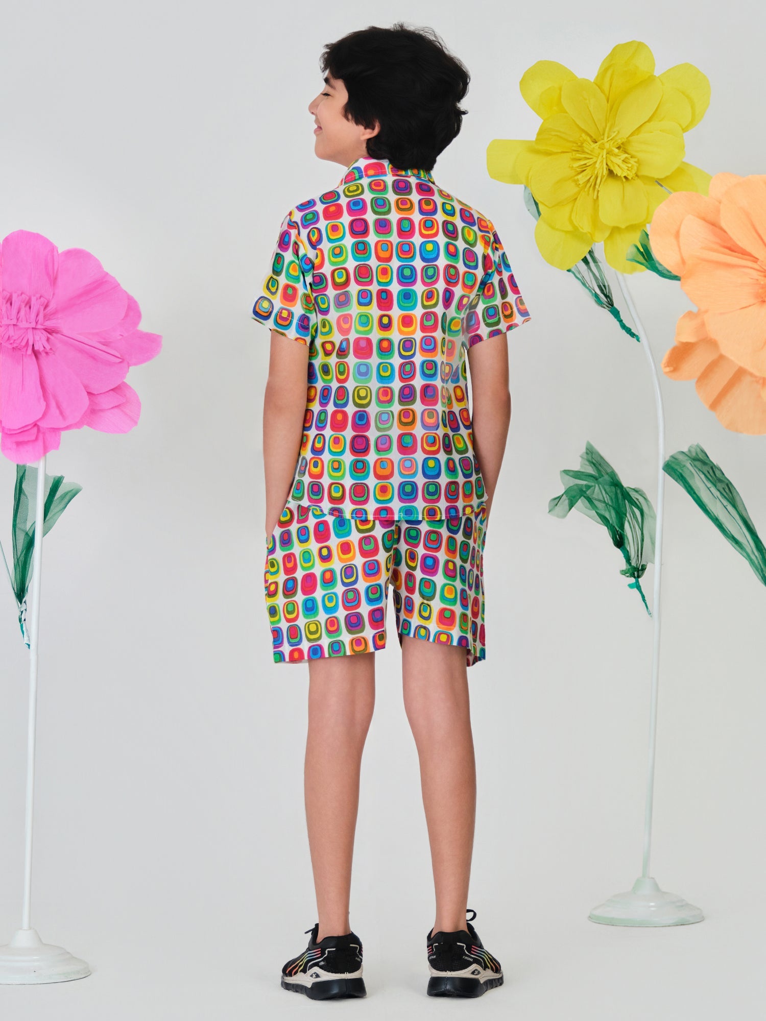 Trampoline Woven Cotton Half Sleeves Geometric Print Shirt and Shorts Set - Multicolor