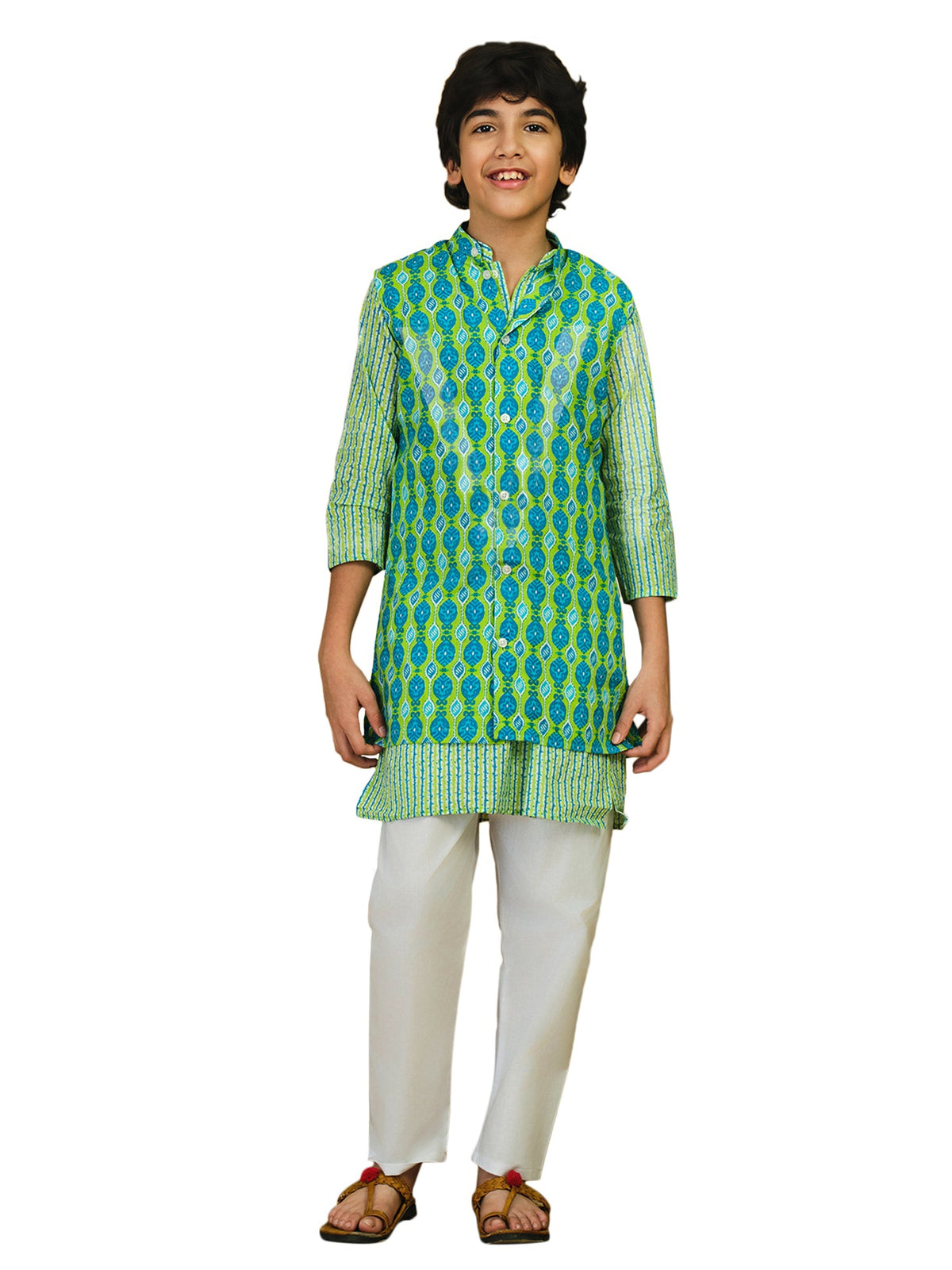 Trampoline Woven Cotton Full Sleeves Kurta Pajama Set With Nehru Jacket - Green